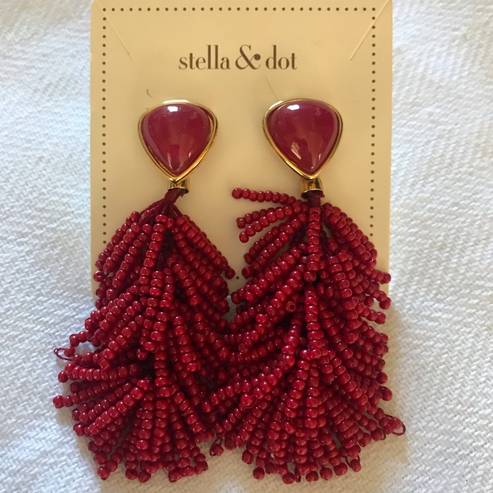 Stella and Dot Earrings